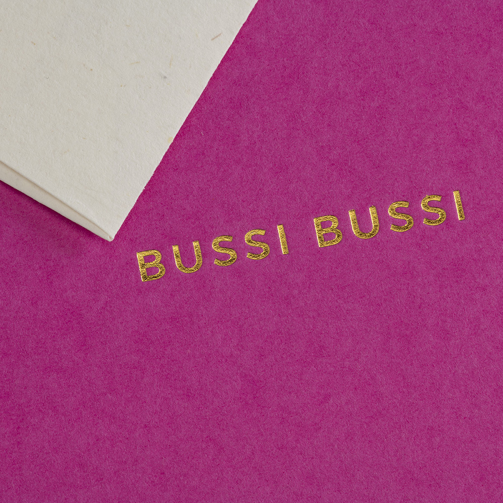 Little Color Notes - Bussi Bussi
